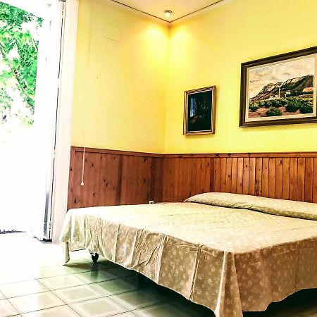 Hostal Marques De Campo Denia Exteriér fotografie
